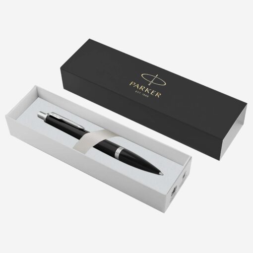 Có nên mua bút bi Parker Urban 2017 Lacquer Black CT BP 1931579?