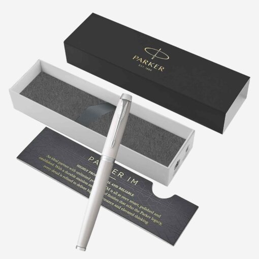 Parker IM White Lacquer CT Fountain Pen 1931672-1931673